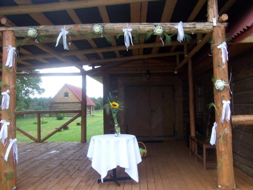 Restoranai, kavinės, barai Jus kviečia Dvarykščių sodyba,esanti tik 8km už Vilniaus!