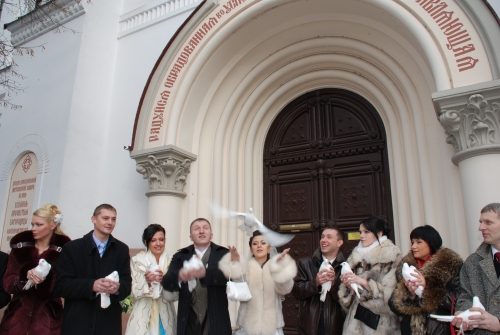 Balandžių nuoma Balti Balandžiai Vestuvėms