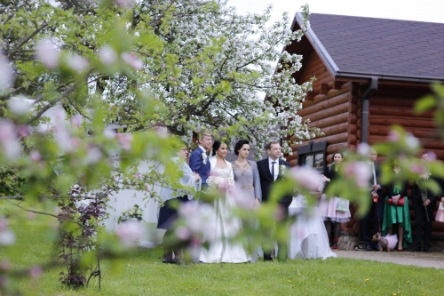 Sodybos, dvarai, vilos PAS ŠEŠTOKĄ Vilos Sodybos Nuoma Vestuvėms iki 80 vietų 