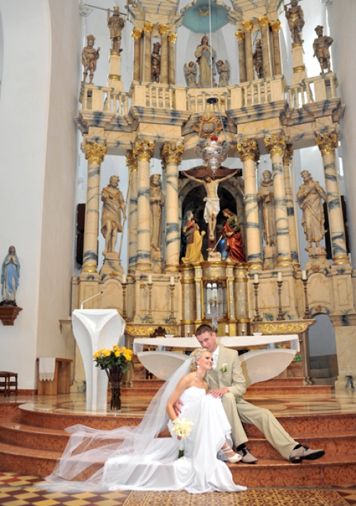 Foto paslaugos, fotografija Jaunavedžių fotosesijos. Ikivestuvinės fotosesijos. Povestuvinės 