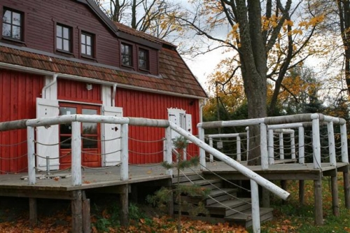 Sodybos, dvarai, vilos „Kupiškio marių vila“