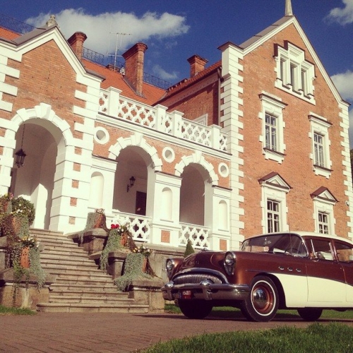 Automobilių nuoma Klasikinių ir retro automobilių nuoma