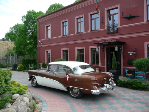 Automobilių nuoma Klasikinių ir retro automobilių nuoma