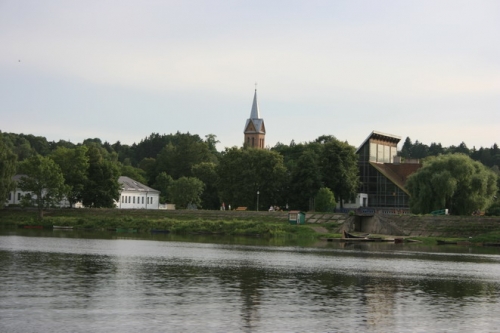 Mergvakarių – bernvakarių šventės vieta  Pramoginis laivas "Vytenis"