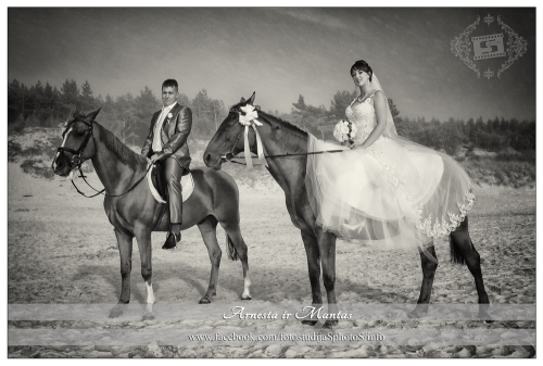 Foto paslaugos, fotografija Vestuvės, krikštynos, asmeninės fotosesijos. Fotoalbumai.