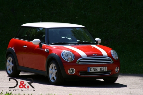 Automobilių nuoma Prestižinių 7klasės BMW automobilių ir Mini Cooper nuoma