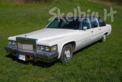 Limuzinai vestuvėms Senovinio Cadillac Fleetwood nuoma