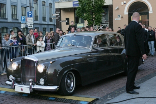 Limuzinai vestuvėms BENTLEY S1 1957 m. limuzino nuoma