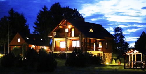 Restoranai, kavinės, barai Vestuvių Salė bei Nakvynė 80 vietų Molėtų rajone 