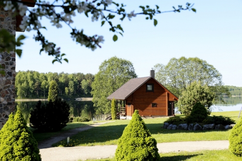 Restoranai, kavinės, barai Vestuvių Salė bei Nakvynė 80 vietų Molėtų rajone 