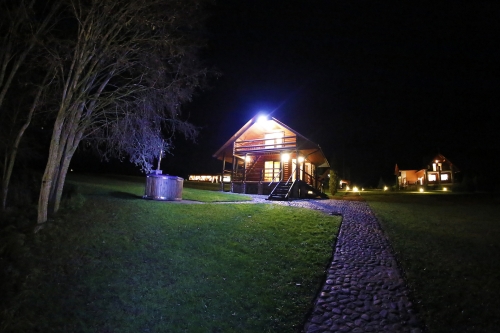 Restoranai, kavinės, barai Vestuvių Salė bei Nakvynė 80 vietų Molėtų rajone 