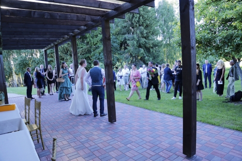 Restoranai, kavinės, barai Vestuvių Salė bei Nakvynė 80 vietų Molėtų rajone 