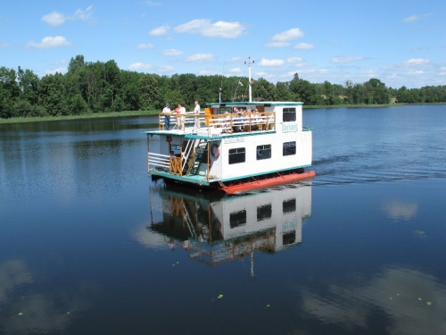 Nakvynė Nakvynė 70 žmonių "ĮLANKOS SODYBOJE" Molėtų rajone. 