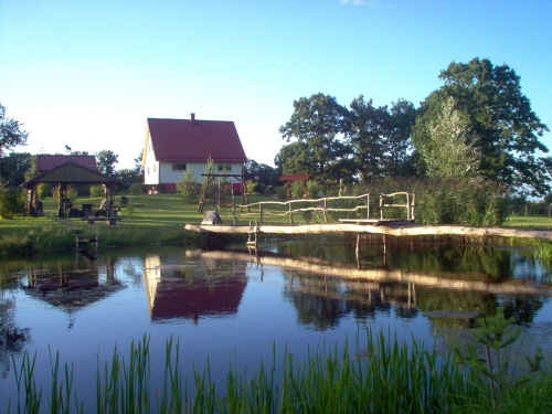 Sodybos, dvarai, vilos Karpavičių sodyba