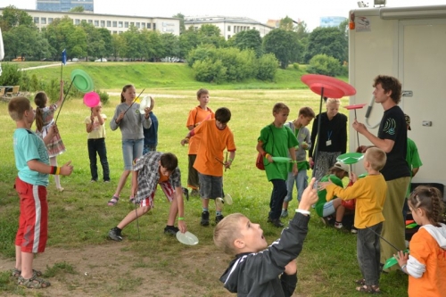 Atlikėjai jūsų šventei Profesionalus žonglierius. Pasiūlymai Jūsų švenei
