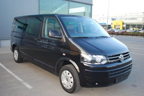 Mikroautobusų, autobusų nuoma Nuomuojame VW CARAVELLE 2010metų su vairuotoju.