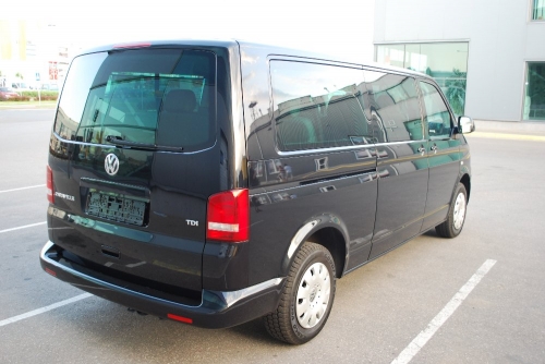 Mikroautobusų, autobusų nuoma Nuomuojame VW CARAVELLE 2010metų su vairuotoju.