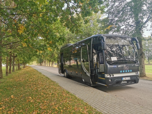 Mikroautobusų, autobusų nuoma Prabangus VIP-BUS  Mercedes-Sprinter  mikroautobusas