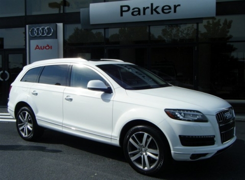 Automobilių nuoma Dailus ir labai patogus Audi Q7 2012 m. www.audine.lt