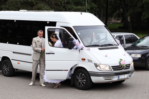 Mikroautobusų, autobusų nuoma Mikroautobusų nuoma Jusu sventei