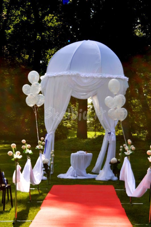 Palapinės Vestuvių Kupolo nuoma išvažiuojamajai ceremonijai