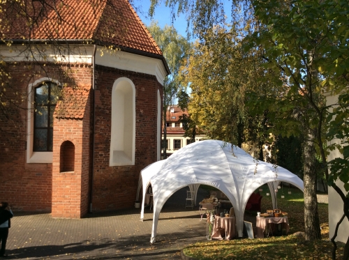 Palapinės Palapinių, paviljonų, šildytuvų, baldų, staltiesių, nuoma 