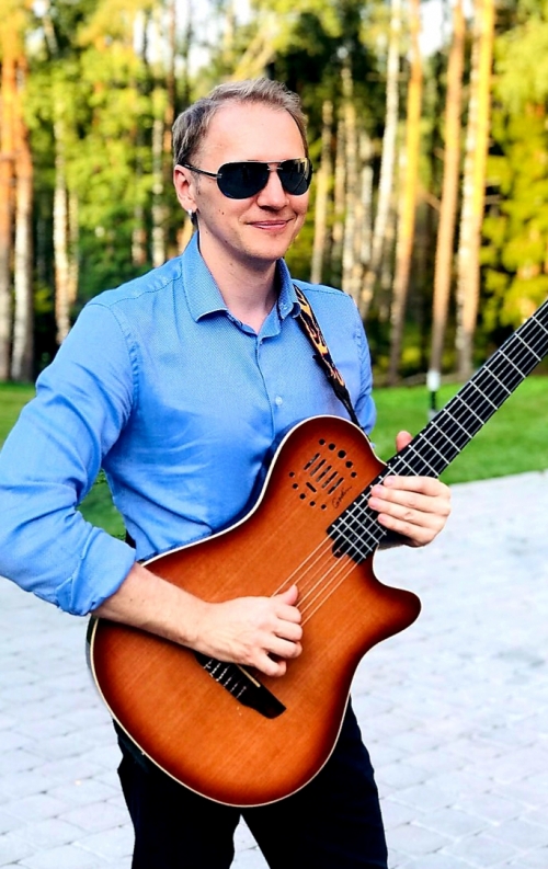 Muzikantai vestuvėms Gitaristas, repertuaras lietuvių, rusų ir anglų k.