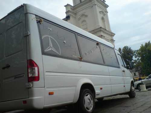 Mikroautobusų, autobusų nuoma  Šventinio transporto paslaugos Jums!!! Mikroautobusu nuoma
Limu