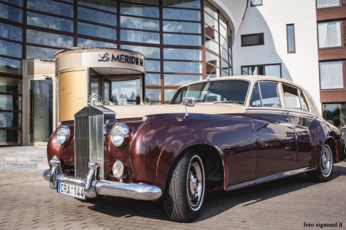 Limuzinai vestuvėms Limuzinai Rolls Royce, Cadillac Eldorado Jūsų vestuvėms