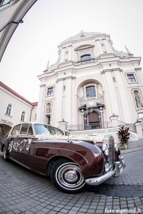 Limuzinai vestuvėms Limuzinai Rolls Royce, Cadillac Eldorado Jūsų vestuvėms