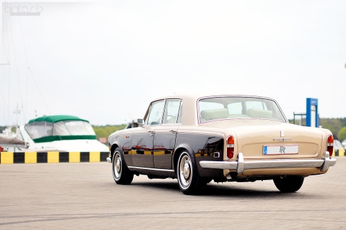 Automobilių nuoma Nuomojamas Rolls Royce Silver Shadow 1975m. 