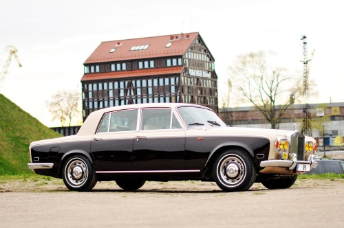 Automobilių nuoma Nuomojamas Rolls Royce Silver Shadow 1975m. 