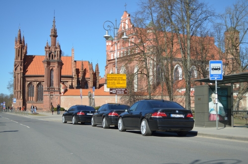 Automobilių nuoma  Prabangių  automobilių nuoma 867 659 659