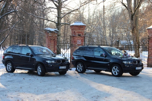 Automobilių nuoma Baltas BMW X5, BMW 5 Klases, X5, Audi Q7 