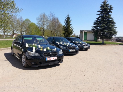 Automobilių nuoma Baltas BMW X5, BMW 5 Klases, X5, Audi Q7 