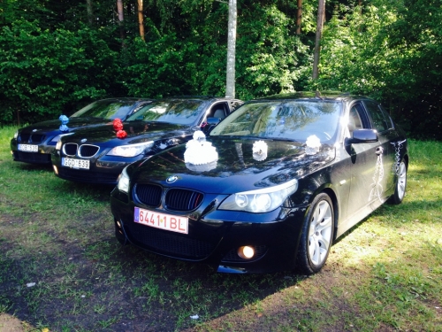 Automobilių nuoma Baltas BMW X5, BMW 5 Klases, X5, Audi Q7 