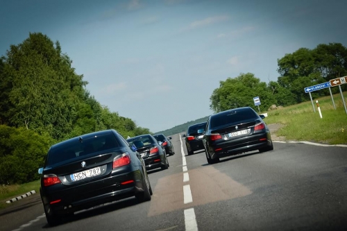 Automobilių nuoma Baltas BMW X5, BMW 5 Klases, X5, Audi Q7 