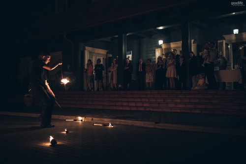 Atlikėjai jūsų šventei Teatralizuotas ugnies žongliravimo šou