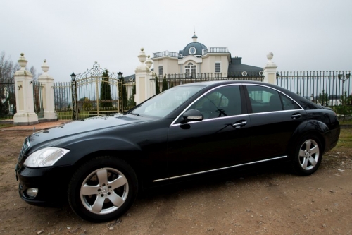 Automobilių nuoma Mercedes - Benz S Class  Automobilio nuoma su vairuotoju