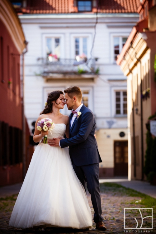 Foto paslaugos, fotografija Netradicinis ir linksmas vestuvių fotografavimas.