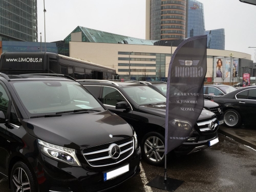 Automobilių nuoma 2014- 2015 metų prabangių Mersedes- Benz automobilių nuoma