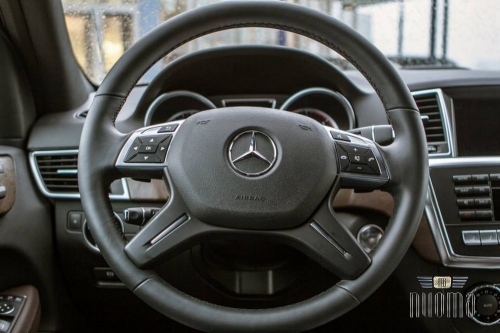 Automobilių nuoma 2014- 2015 metų prabangių Mersedes- Benz automobilių nuoma