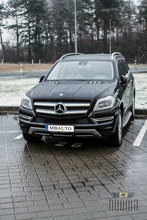 Automobilių nuoma 2014- 2015 metų prabangių Mersedes- Benz automobilių nuoma