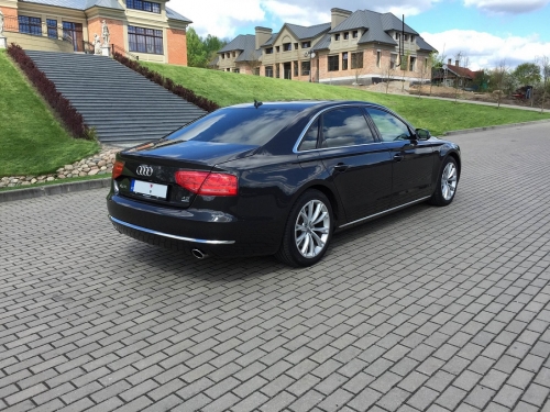 Automobilių nuoma Prabangus AUDI A8 LONG (2013 m. naujas modelis!!!)