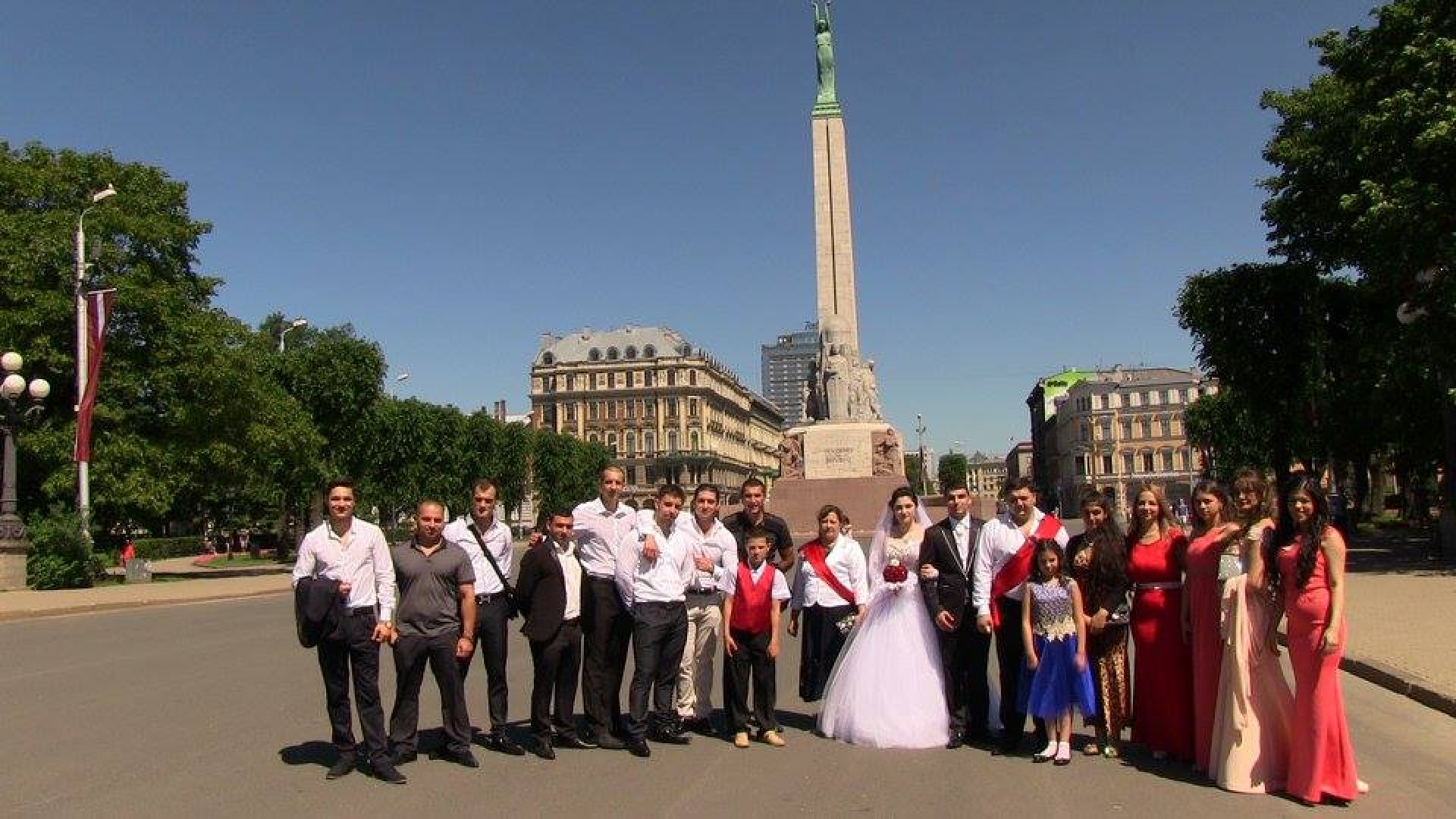 Vestuvių filmuotojai Vestuvių ir įv. renginių filmavimas bei fotografavimas. 