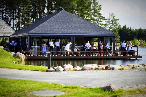 Restoranai, kavinės, barai "Dubingių Žirgynas'' tai išskirtinė vieta Jūsų šventei.