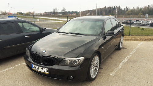 Automobilių nuoma Bmw limuzino nuoma vestuvėms