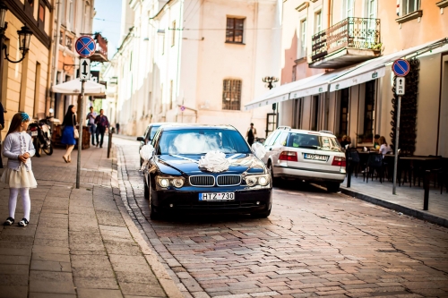 Automobilių nuoma Bmw limuzino nuoma vestuvėms