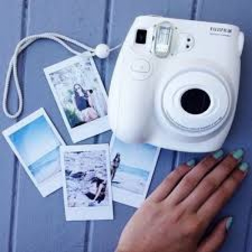 Kitos vestuvių prekės ir paslaugos Fujifilm Instax mini 8 momentinio fotoaparato nuoma (baltas)