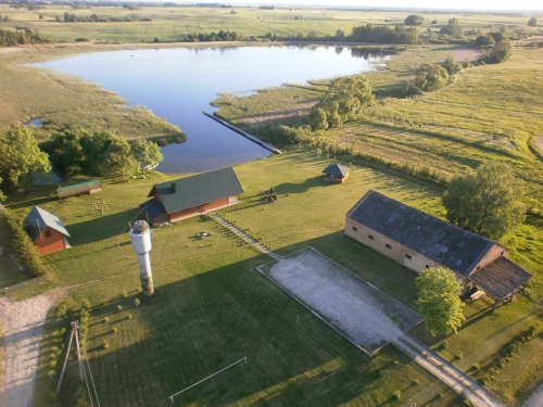 Sodybos, dvarai, vilos Sodyba "Kalnynų klėtis"